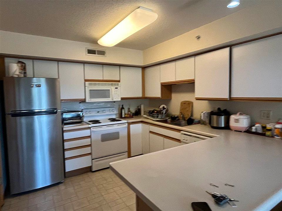 2nd image of 2867 Coral Ct APT 202