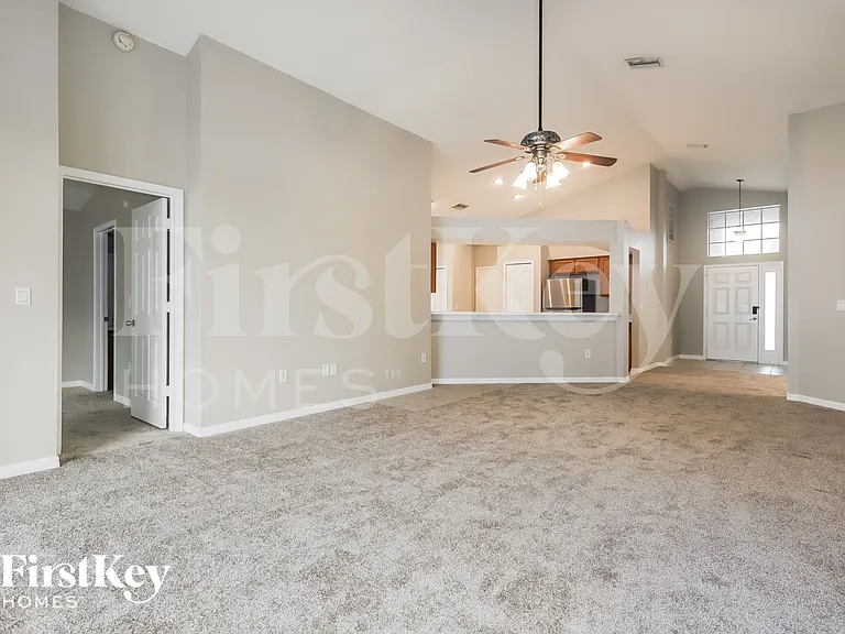 3774 Rollingsford Cir — Photo 4