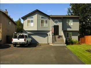 6522 Cobblecreek Cir, Anchorage, AK 99507