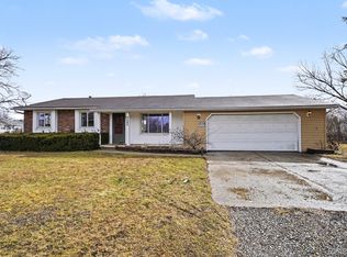 4483 Columbine Ave, Burton, MI 48529