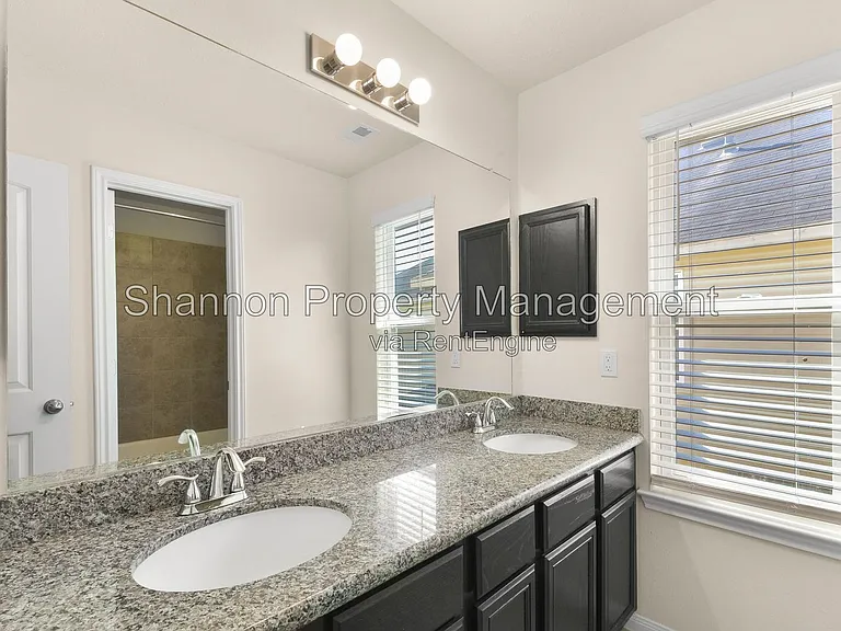 11711 Red Hummingbird Dr — Photo 20