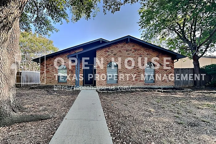 941 Whitehall Dr