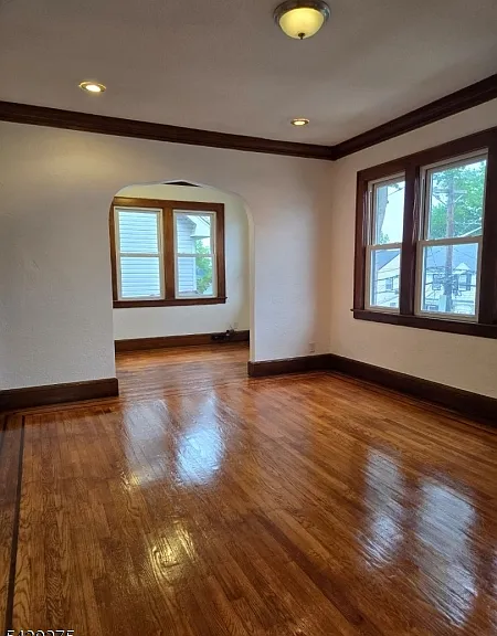 27 Cleveland Ave — Photo 4