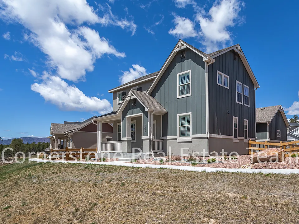 747 Sage Forest Ln