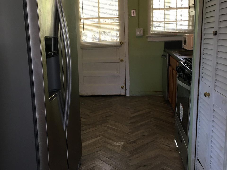 KITCHEN VIEW FROM DINING AREA