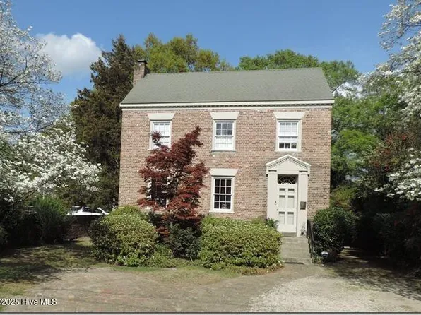 1002 Nash Street N, Wilson, NC 27893