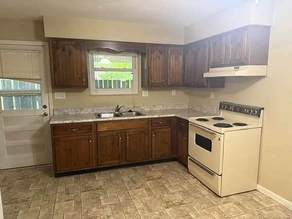4th image of 2127 Muren Blvd