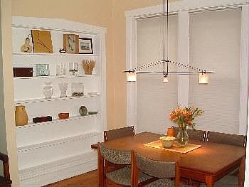 3rd image of 3648 N Pine Grove Ave APT 1