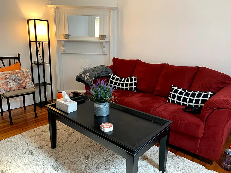 104 Pine St #1 — Photo 5