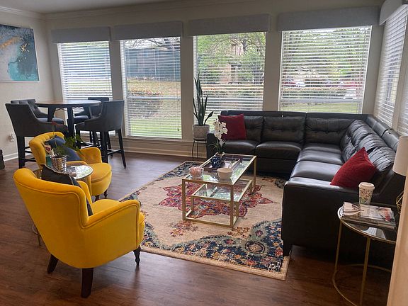 3rd image of 8405 Bent Tree Rd #2111