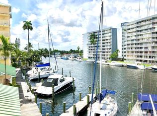 2415 NW 16th Street Rd APT 316, Miami, FL 33125