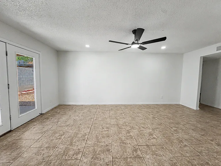 6325 Christy Ave NE — Photo 12