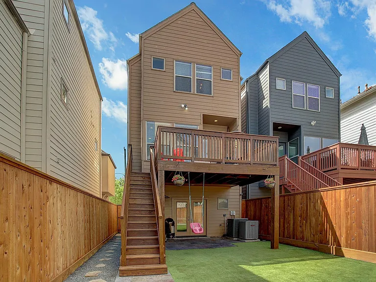 618 Asbury St — Photo 28