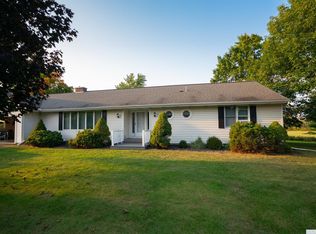 575 Knickerbocker Rd, Schodack Landing, NY 12156