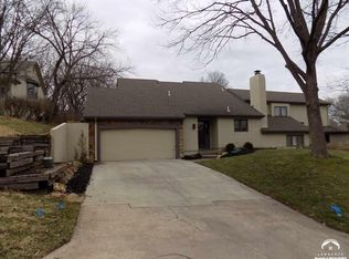 1418 Applegate Ct, Lawrence, KS 66049