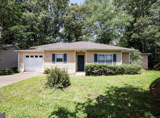 144 Sterling Dr, Athens, GA 30605