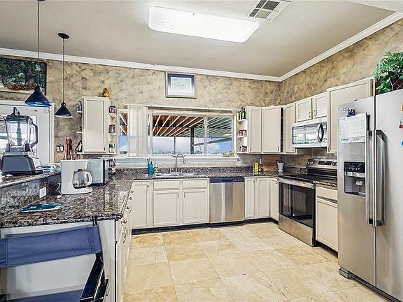 5th image of 1535 Royal Palm Dr