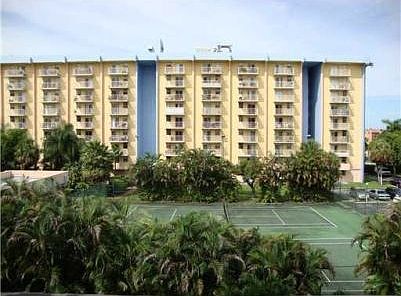 1st image of 801 NW 47th Ave APT 704W
