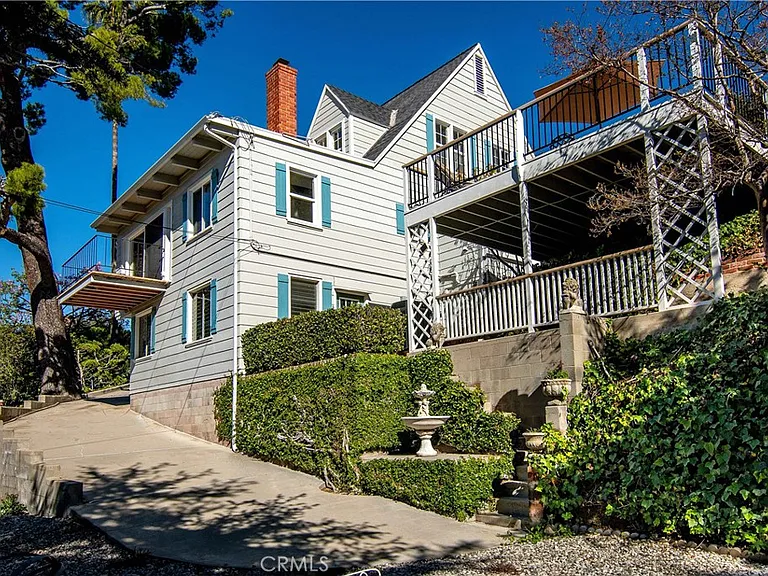 934 Highline Rd — Photo 38
