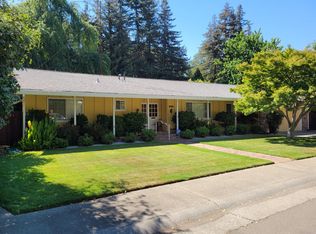 1901 Lambeth Way, Carmichael, CA 95608