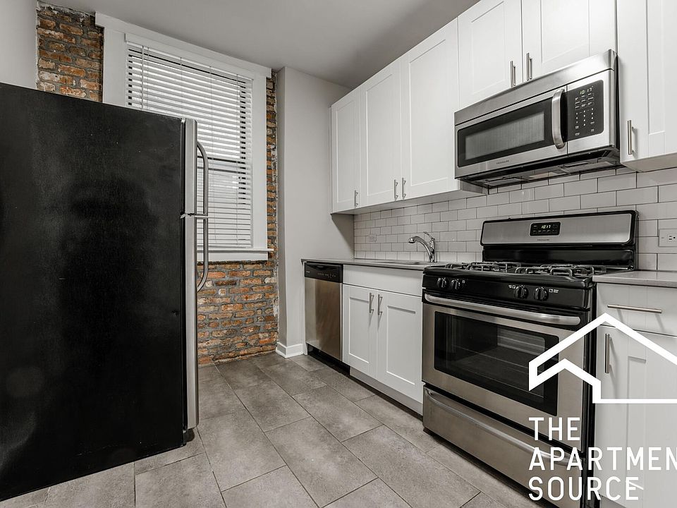 1st image of 3422 N Elaine Pl APT 1E