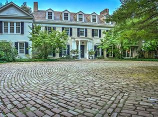 7460 Foxboro Rd, Gates Mills, OH 44040