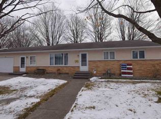 186 Robert St, Clintonville, WI 54929