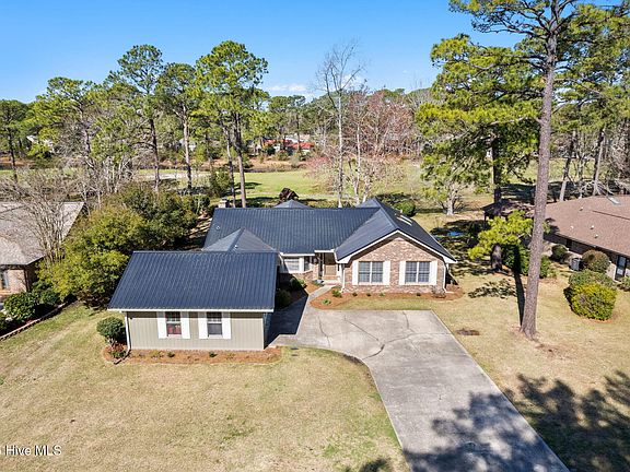 5th image of 14 Carolina Shores Drive