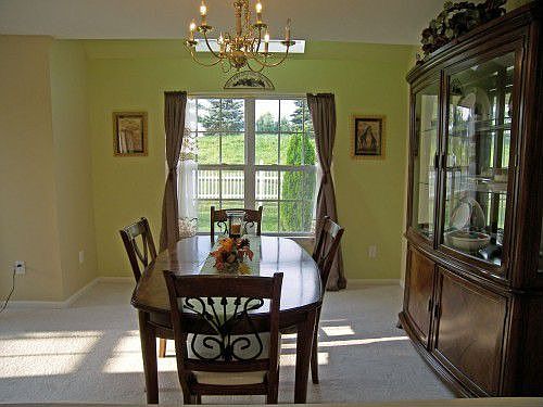 4th image of 228 Beckington Ct