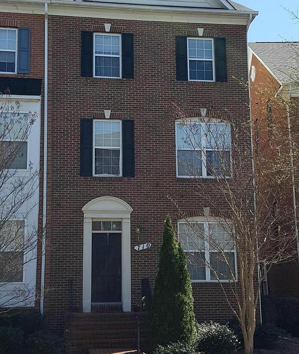 2nd image of 710 Ridgemont Ave