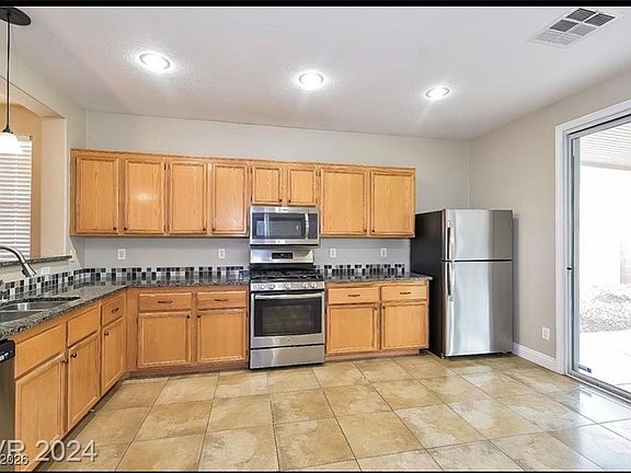 5th image of 5012 Charlo Dr