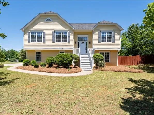 3540 Owl Brow Ct, Cumming, GA 30028