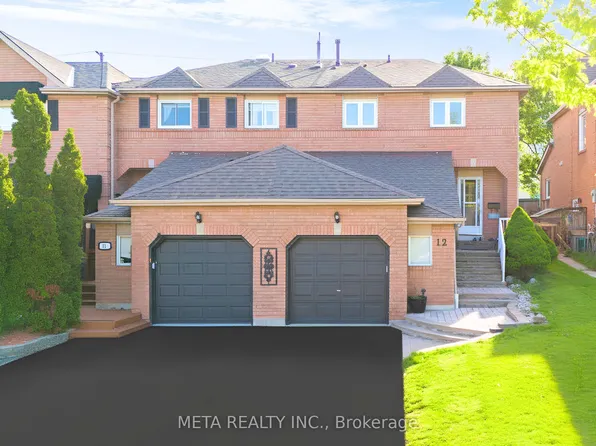 12 Heaver Dr, Whitby, ON L1N 8X2