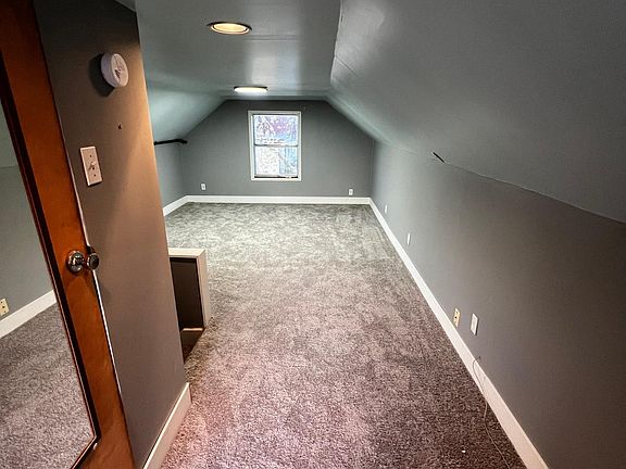 4th image of 800 Hilock Rd