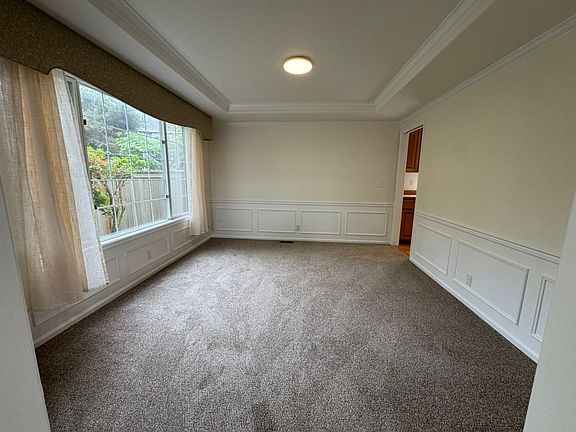 4th image of 5614 167th Pl SE