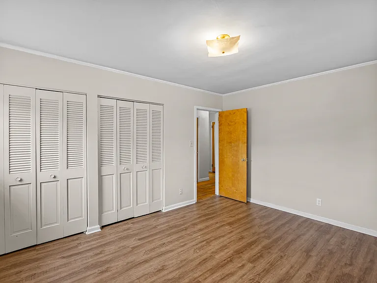 3932 Meredith Dr — Photo 7