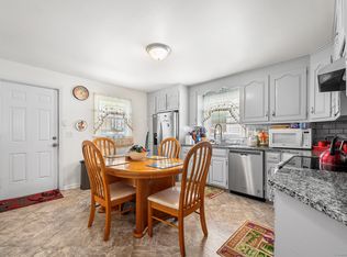 221 Wilmot Ave, Bridgeport, CT 06607