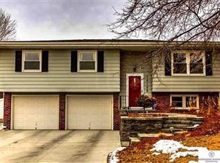 15106 Adams St, Omaha, NE 68137