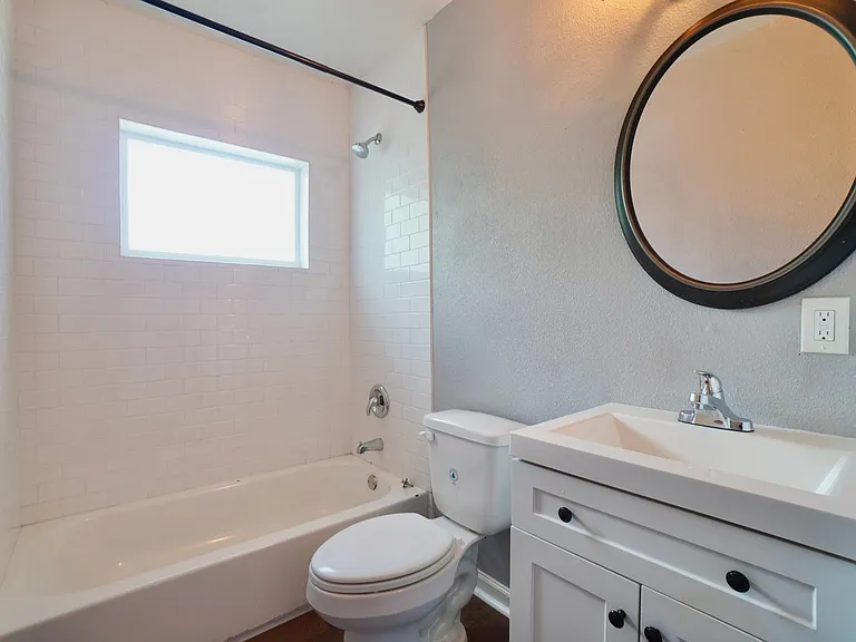 1507 Pease Rd #8 — Photo 17