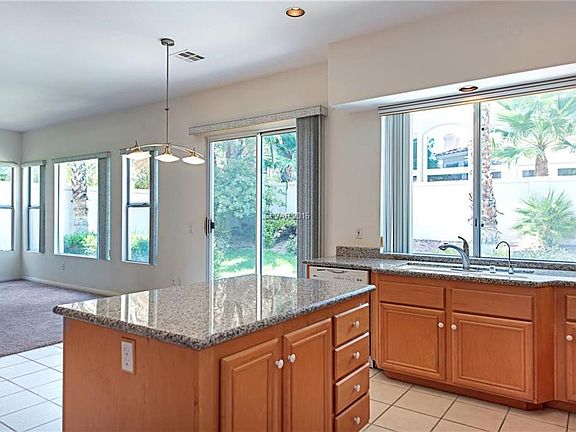 3rd image of 8308 Arroyo Justin Ave