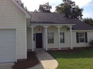 312 Keystone Dr, Hopkins, SC 29061