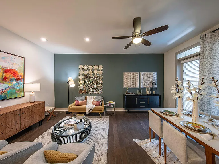 3551 Wilshire Way — Photo 11