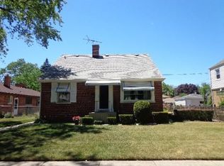 7708 Karlov Ave, Skokie, IL 60076