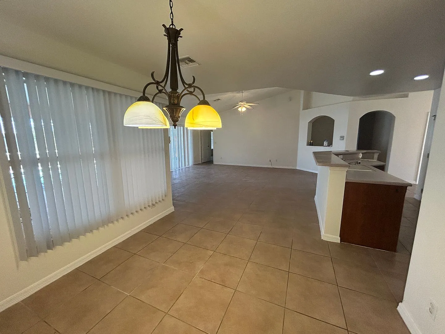 3/2 Pool home — Photo 4