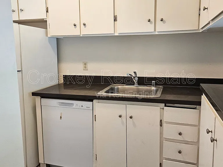 1349 Tree Garden Pl — Photo 8