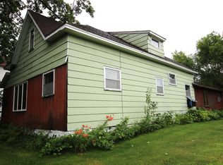 425 7th St NE, Staples, MN 56479