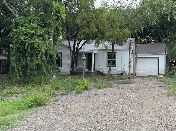 718 N Denny St, Howe, TX 75459