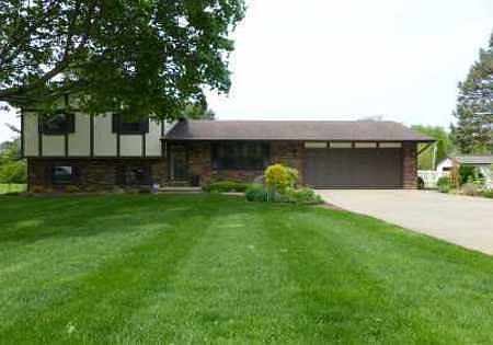 1st image of 52021 Justine Dr