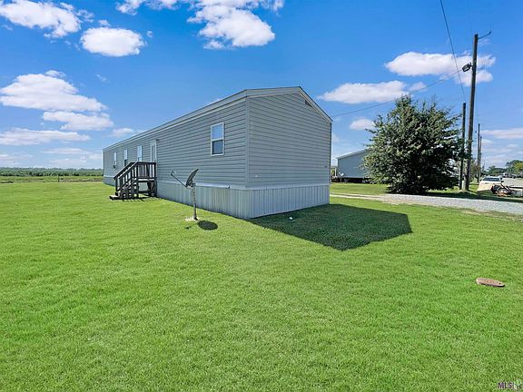 4th image of 260 Evangeline Dr