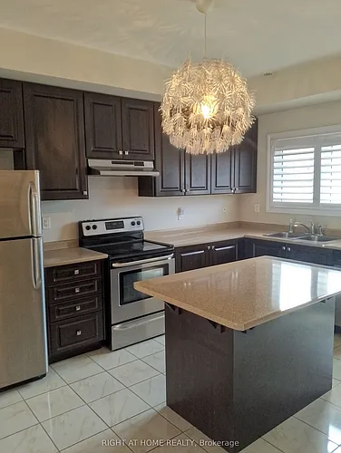 32 Aspen Hills Rd #4 Photo 1
